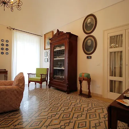 House Malu By Holiday World Bari